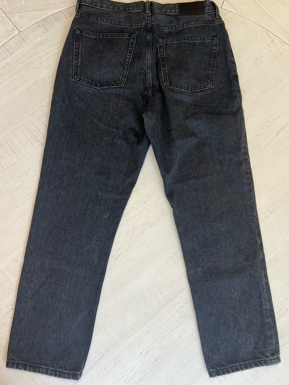Everlane Black The Cheeky Jean - Picture 6 of 9